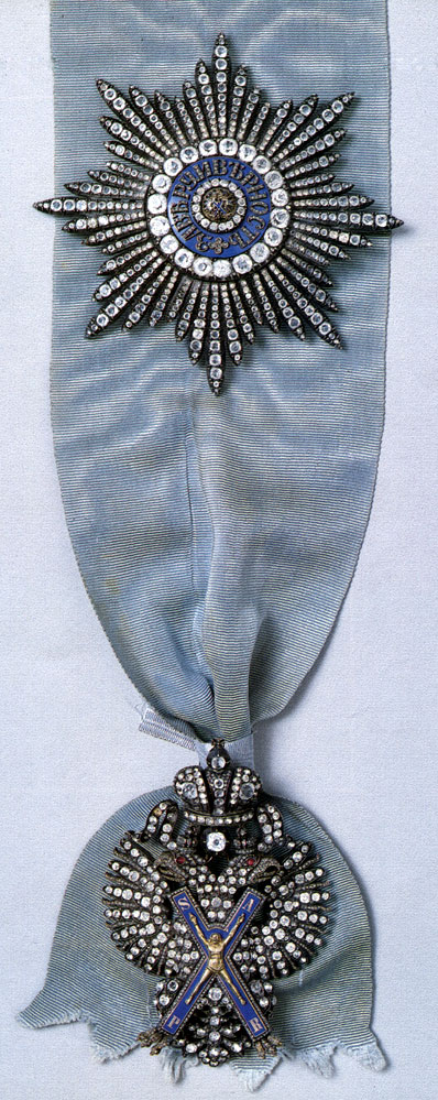 Star and badge of the Order of St Andrew the First-Called adorned with diamonds